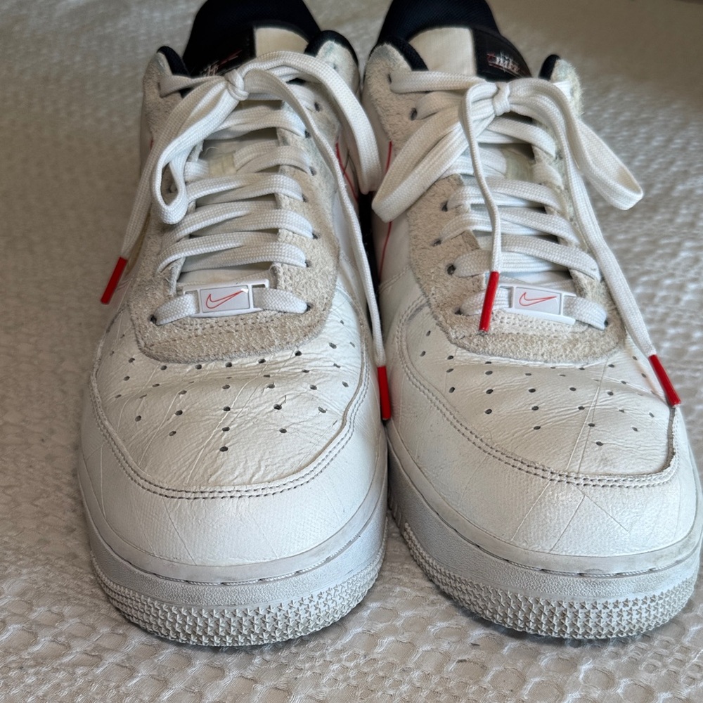 Nike Air Force 1 Scripts Sneakers. 12. Great Condition! - Picture 3 of 6